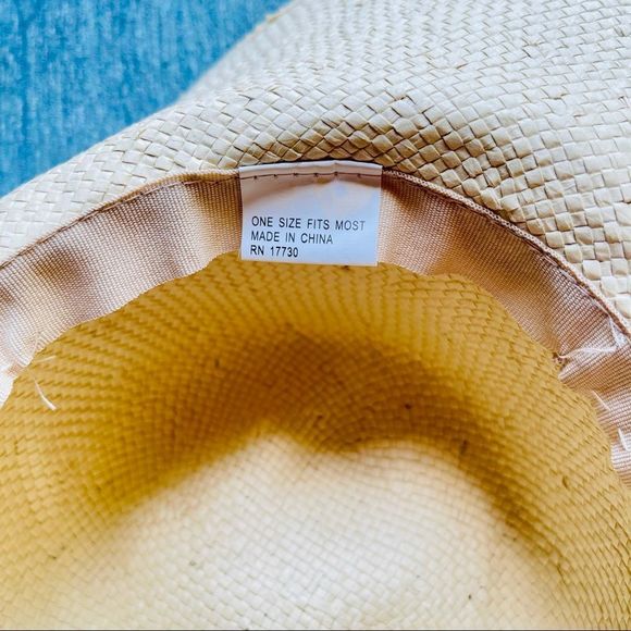 VNTG Soft Straw Sun Hat, Wide Brimmed, Nice Details So Cute! — SZ OS (runs‎ SM) - Picture 10 of 11